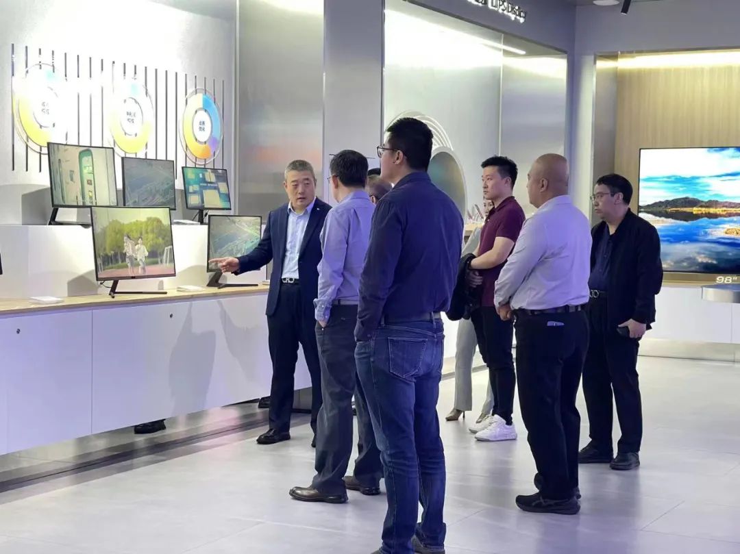 TCL华星携手英特尔，“屏芯”结合共创联合生态