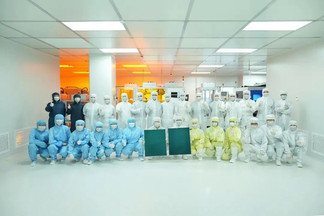 聚焦物联网、电子纸显示、消费电子等领域应用，全球首条650*550 mm² OPV模组量产线成功流片下线
