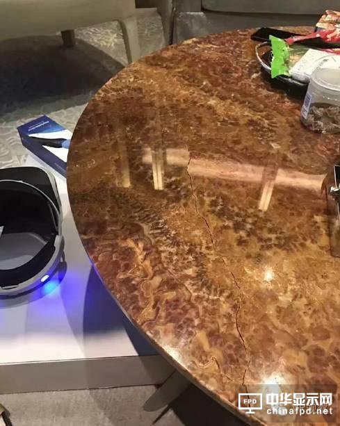 索尼PSVR有多拼？为了营销让黄晓明暴露了金刚屁股
