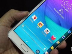 30%手机屏用OLED 中小尺寸面板加速更迭