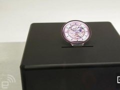 台湾友达PK群创 争抢穿戴OLED面板市场