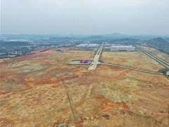 富士康610亿显示器项目动工 京东方地位难保？