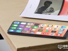 苹果跟风安卓用OLED屏 iPhone8有望脱离概念机