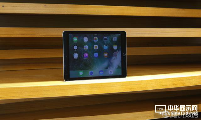 新iPad上手:A9处理器不陌生\/性价比有优势_中