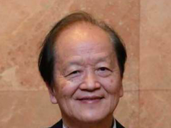薛文进：架起产业鹊桥 推动显示技术产业化