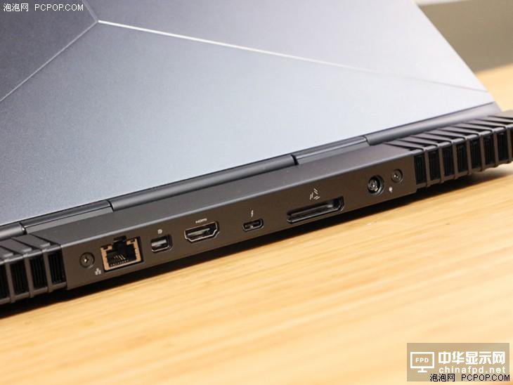 七代i7＋GTX 1060 Alienware 13 OLED版评测