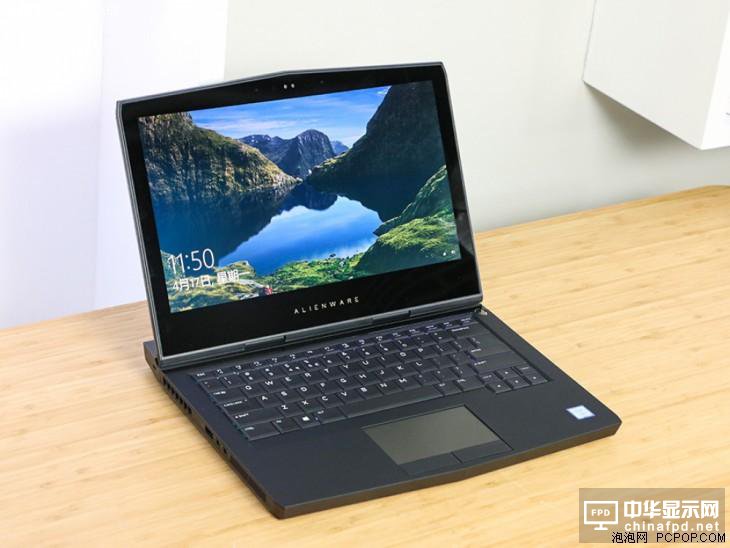 七代i7＋GTX 1060 Alienware 13 OLED版评测
