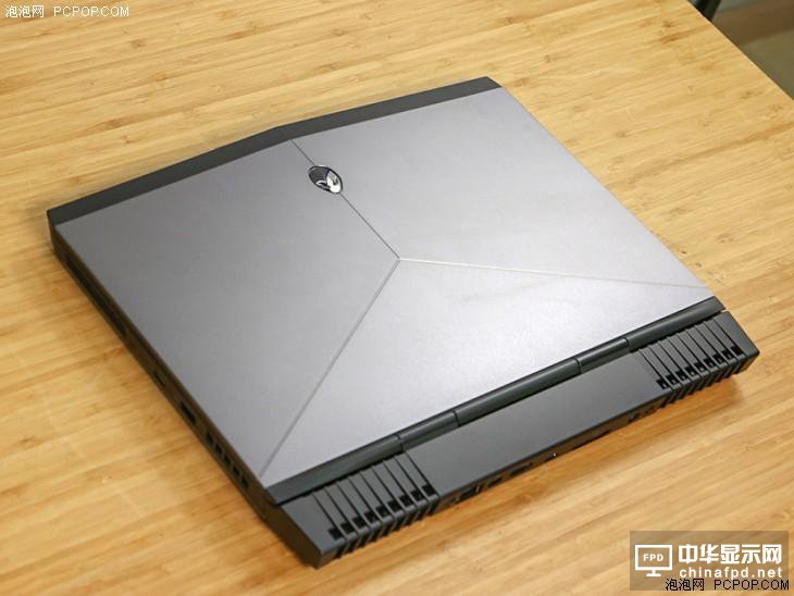 七代i7＋GTX 1060 Alienware 13 OLED版评测