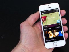 iPhone SE 2真机首曝 玻璃材质＋垂直双摄