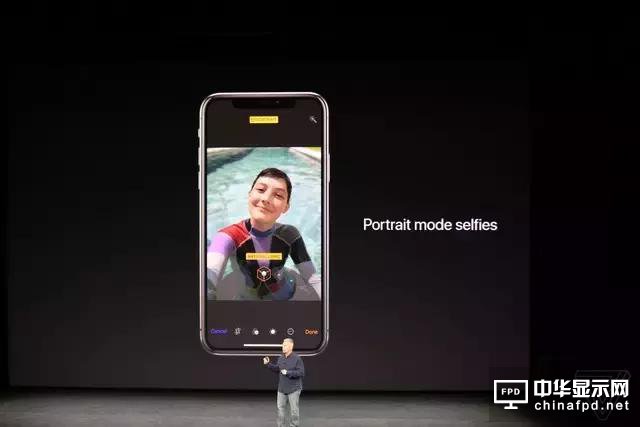 苹果发布会全场直击：iPhoneX正式登场，除了AMOLED全面屏还有AR