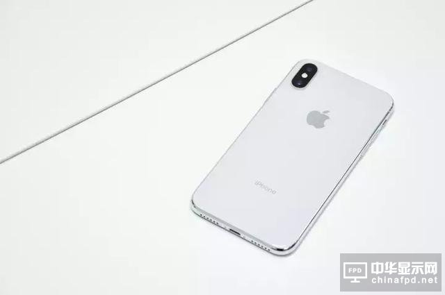 iPhone X 堪称印钞机, 一周狂卖900万台！这差不多是720亿人民币