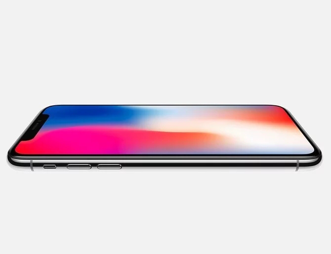6.1英寸LED版iPhone屏幕下巴超窄 仅为2.0mm